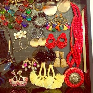 SNEAK PEEK of other costume jewelry I am selling!